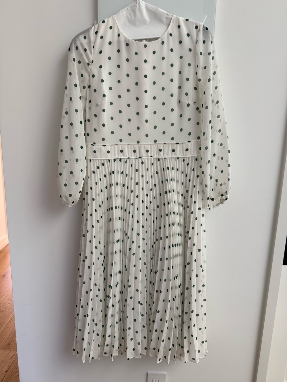 Hobbs Selena Spot Pleated Polka Dot Midi Dress in White and Green